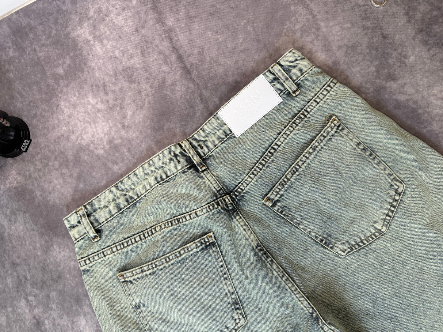 Relaxed Fit Rigid Seam Detail Jeans