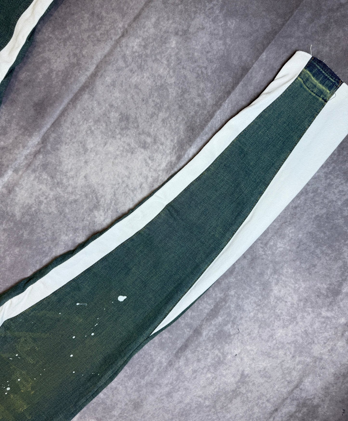 Skinny Stretch Ripped Paint Splat Gusset Jeans