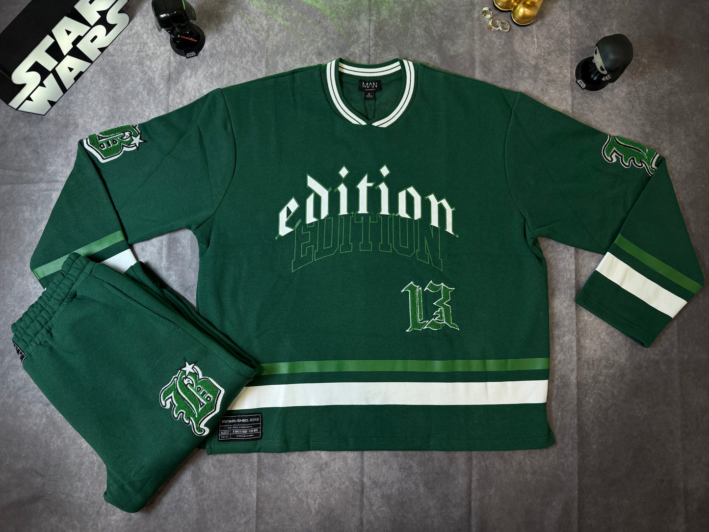 Oversized Varsity Applique V Neck Sweatshirt Tracksuit