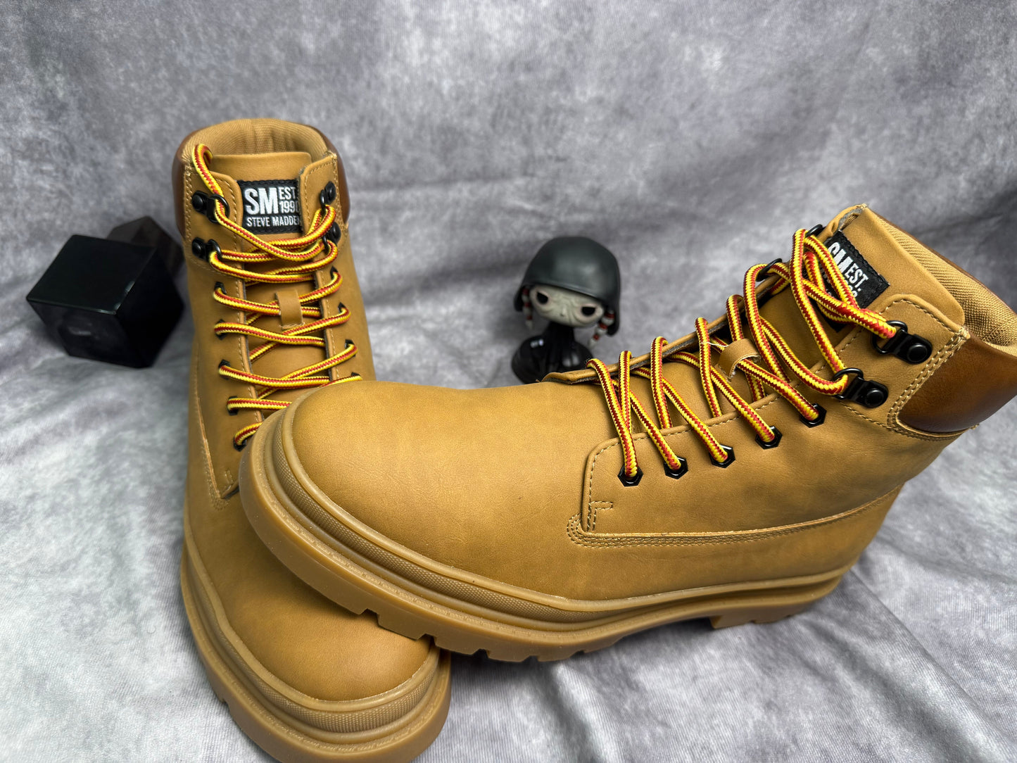 STEVE MADDEN BOOT GRIFFIN