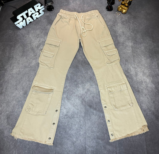 Popper Hem Multi Cargo Pocket Relaxed Fit Flared Jeans