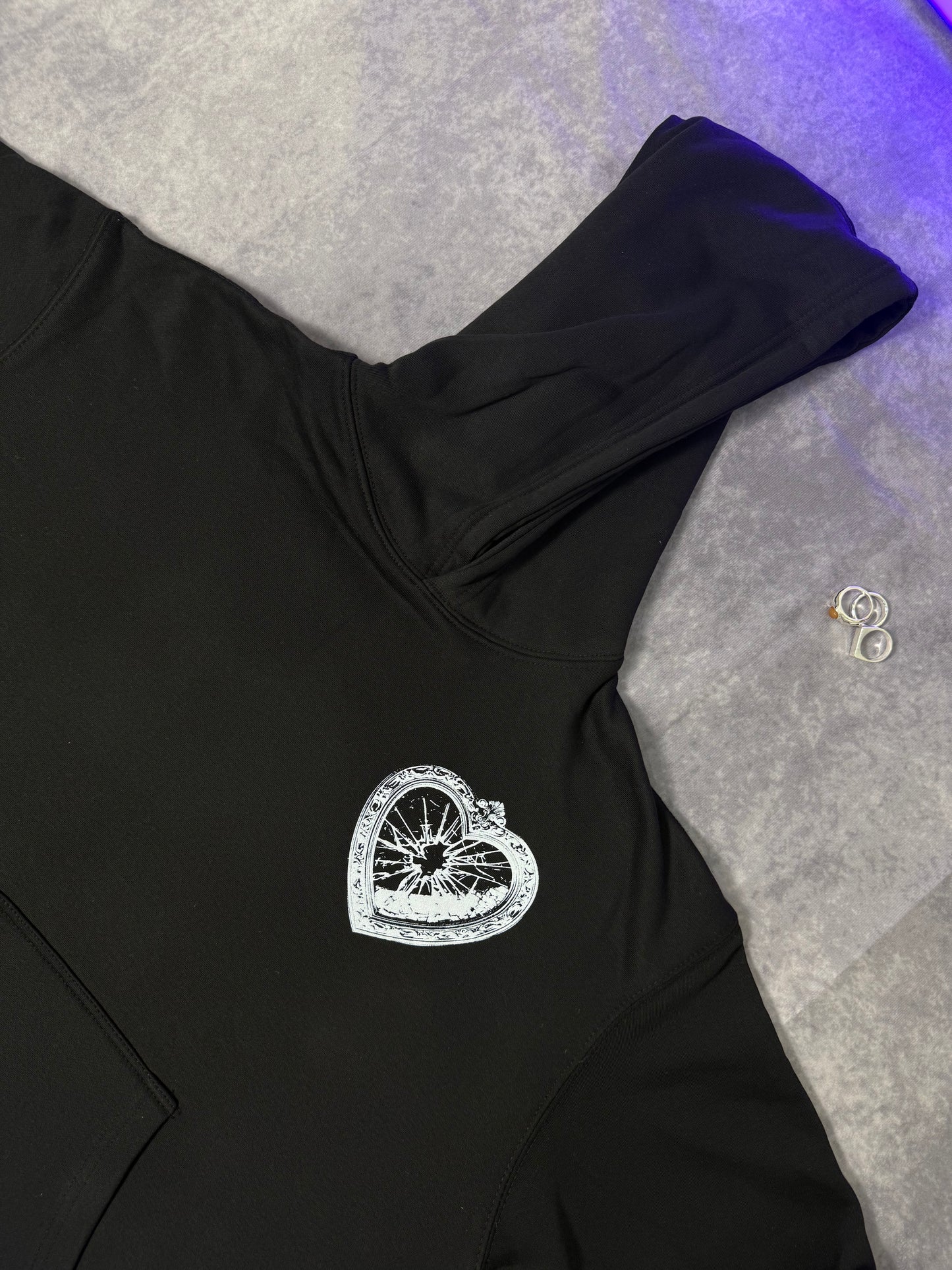 Oversized Boxy Gothic Heart Locket Graphic Hoodie
