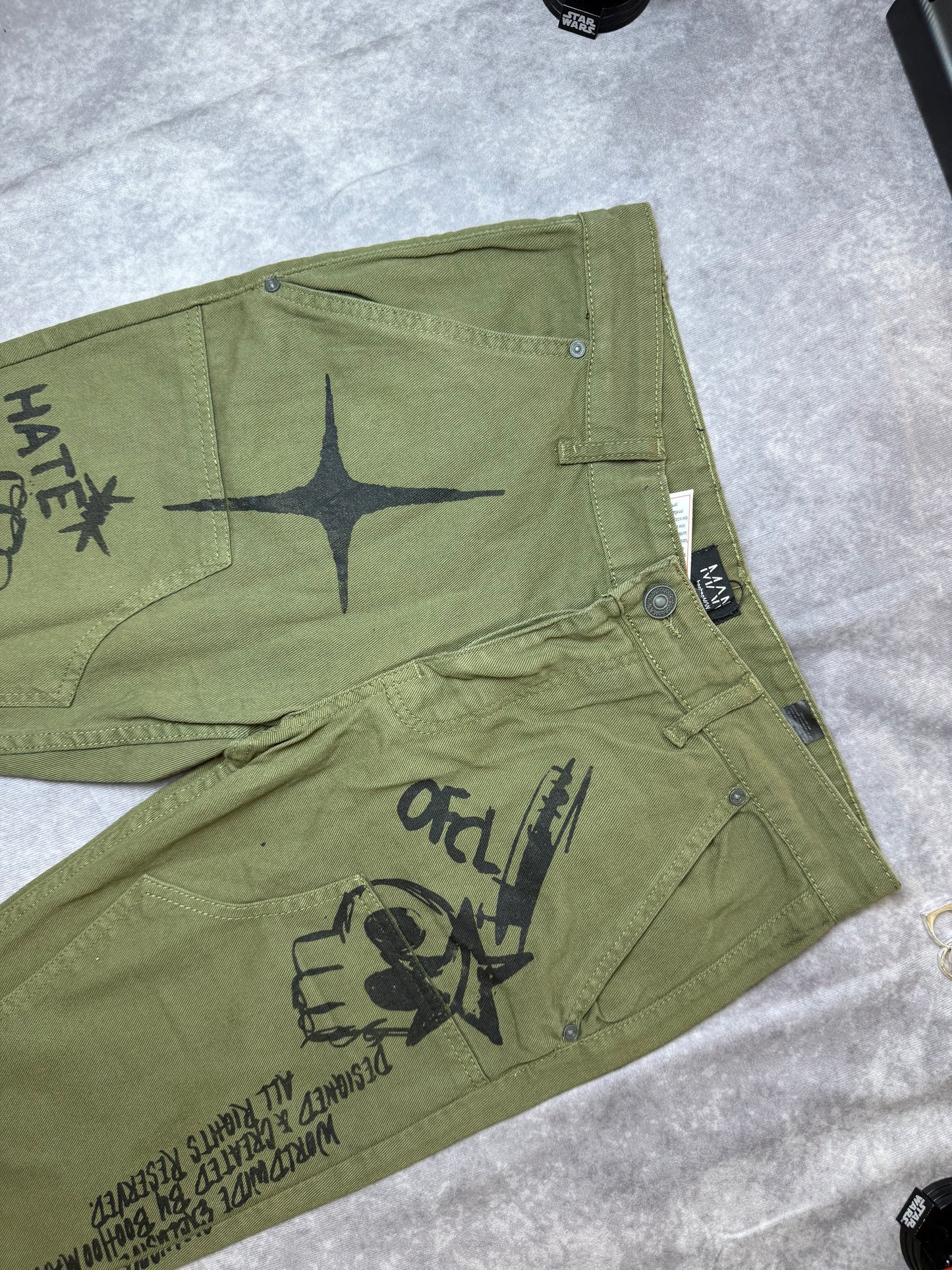 Fixed Waist Slim Flare Twill Laser Printed Carpenter Pants