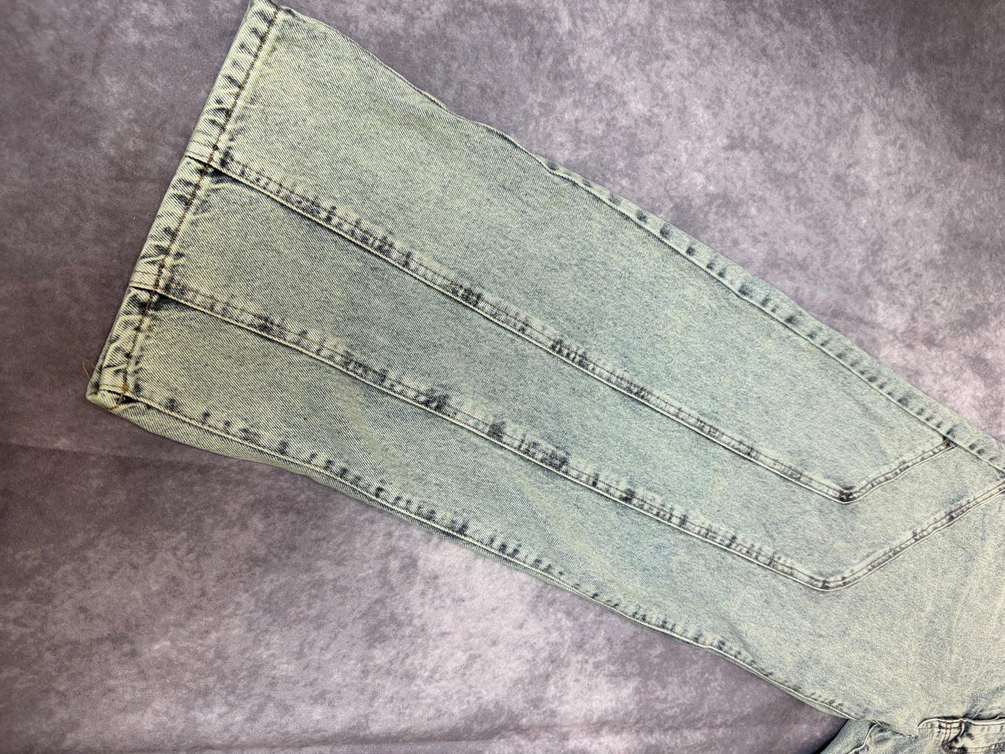 Relaxed Fit Rigid Seam Detail Jeans