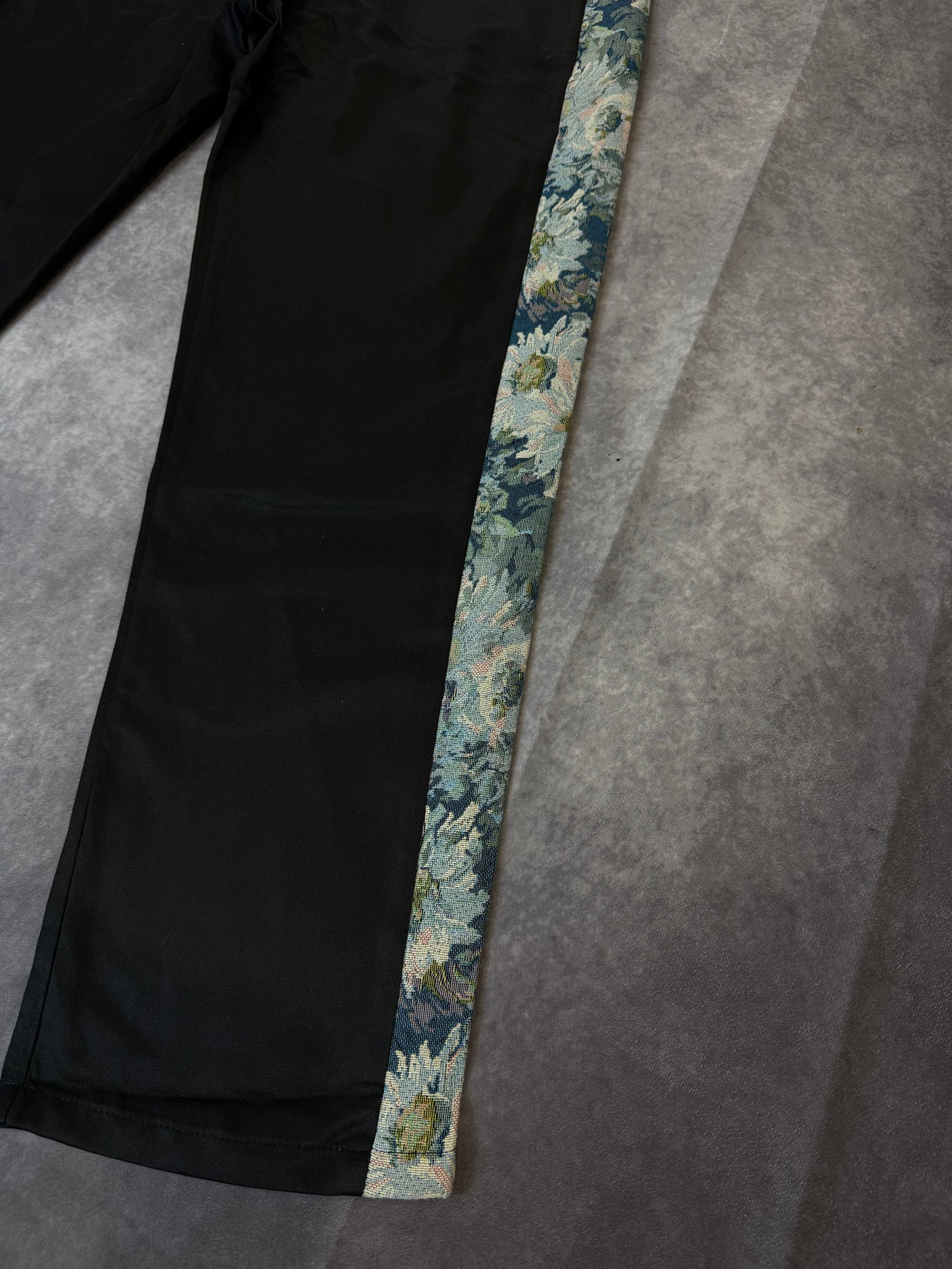 Men Straight Leg Casual Pants With Floral Jacquard Side Panel