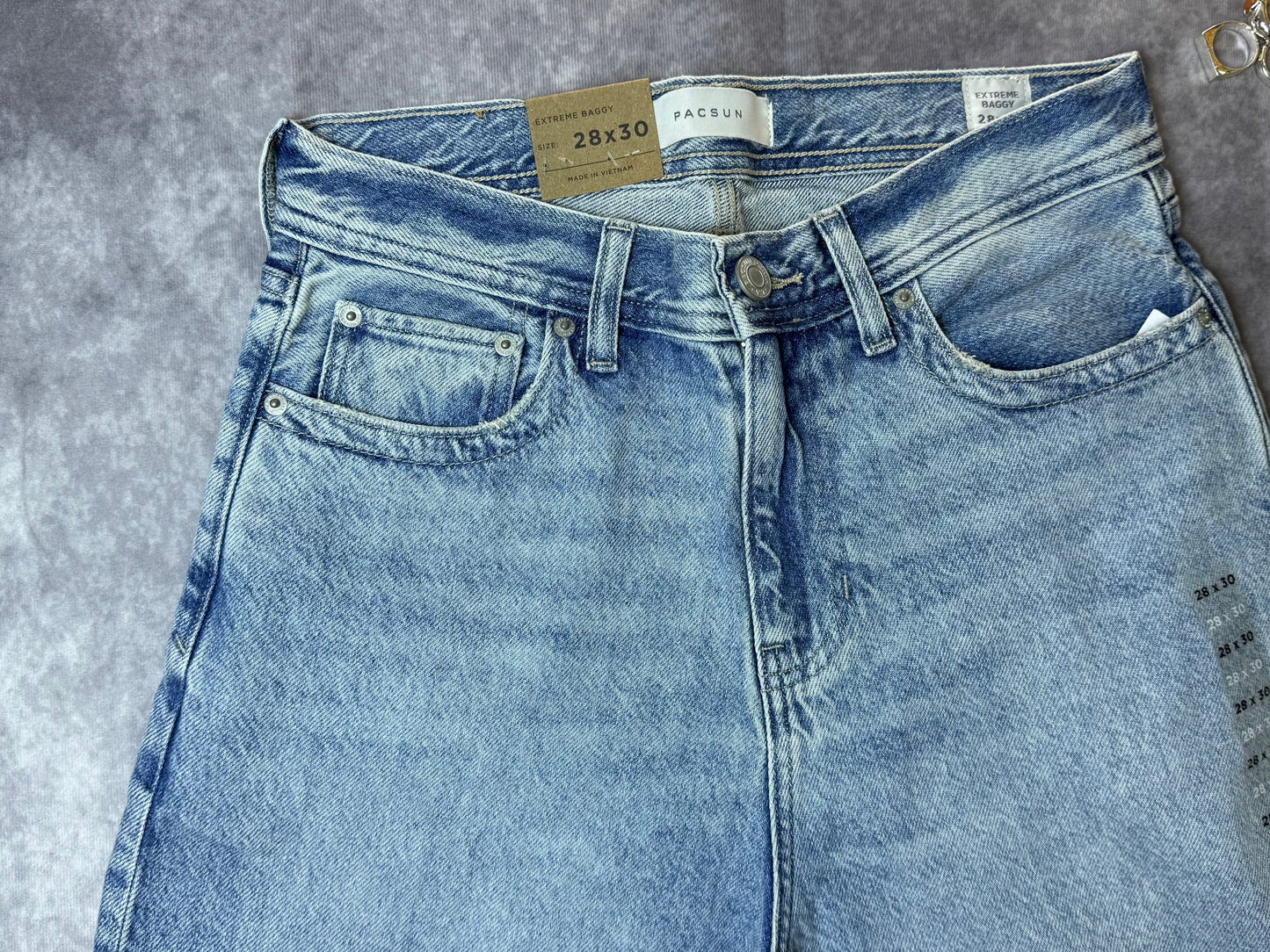 PACSUN EXTREME BAGGY OVERSIZED LEG
