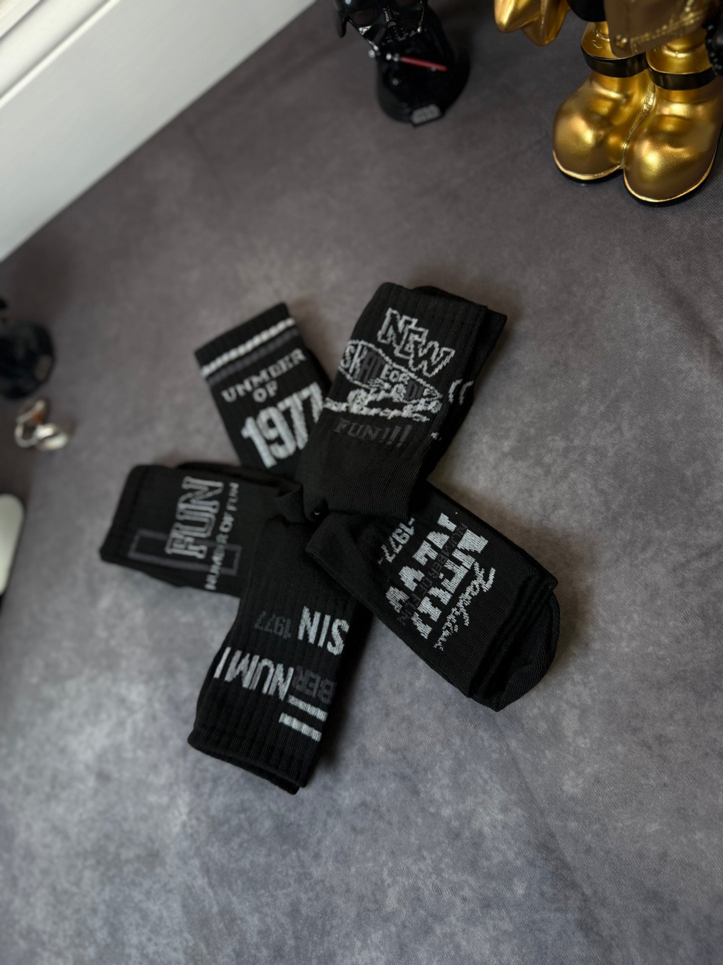 Men's Mid-calf Black Socks