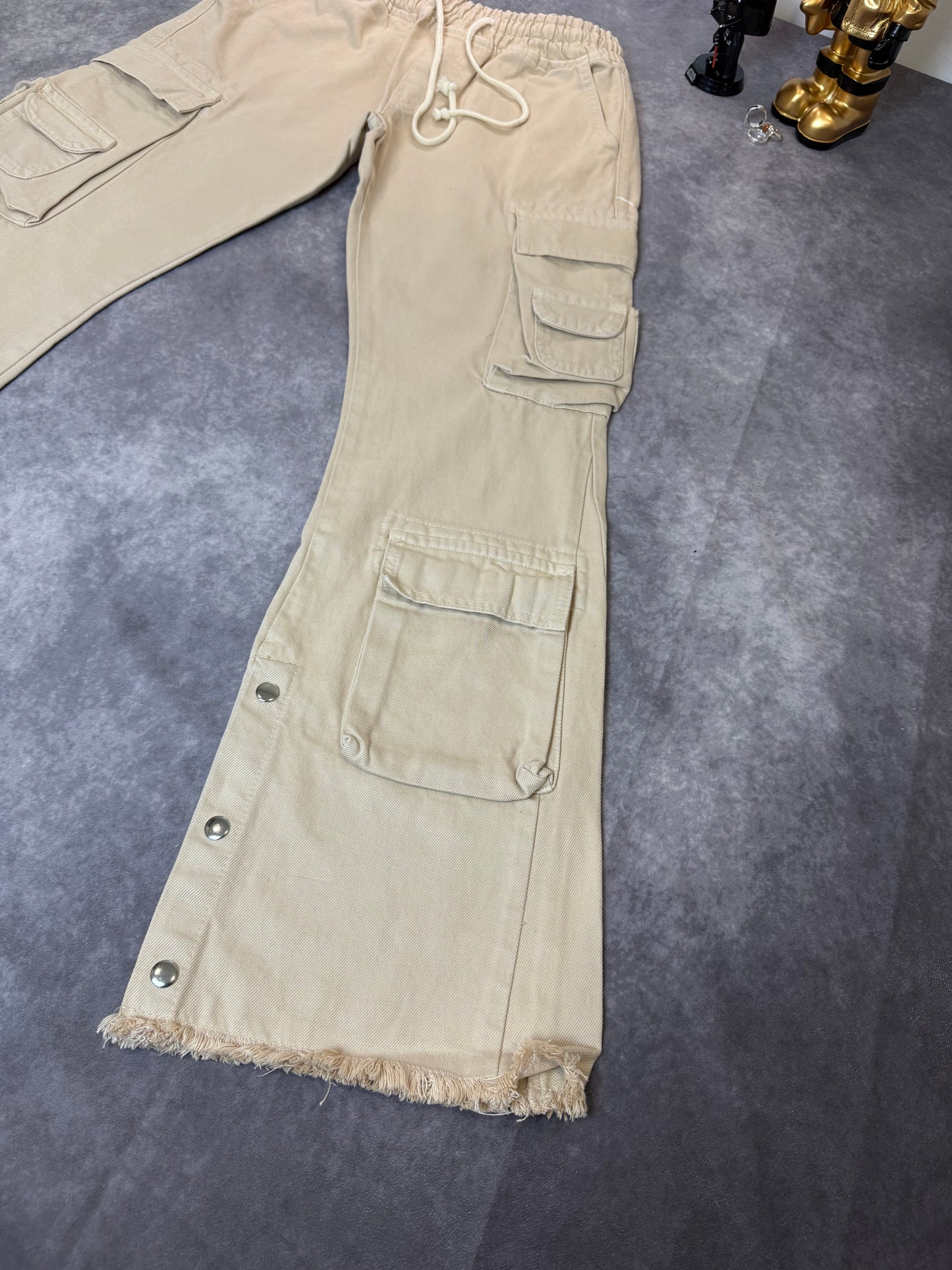 Popper Hem Multi Cargo Pocket Relaxed Fit Flared Jeans