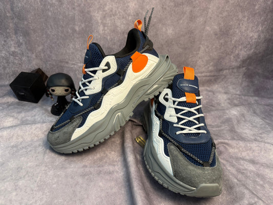 STEVE MADDEN BARIES