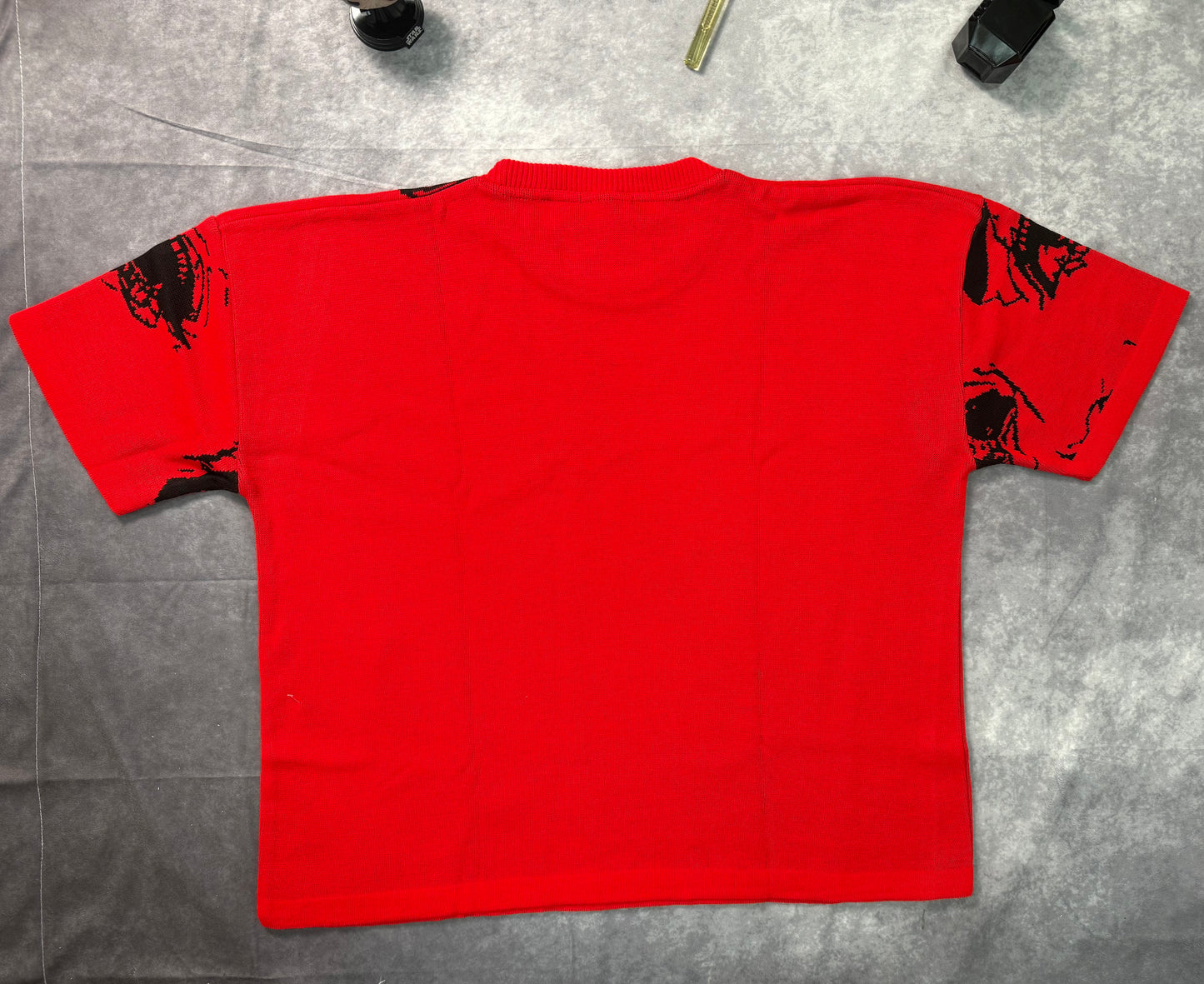 Oversized Line Drawing Knitted T-shirt