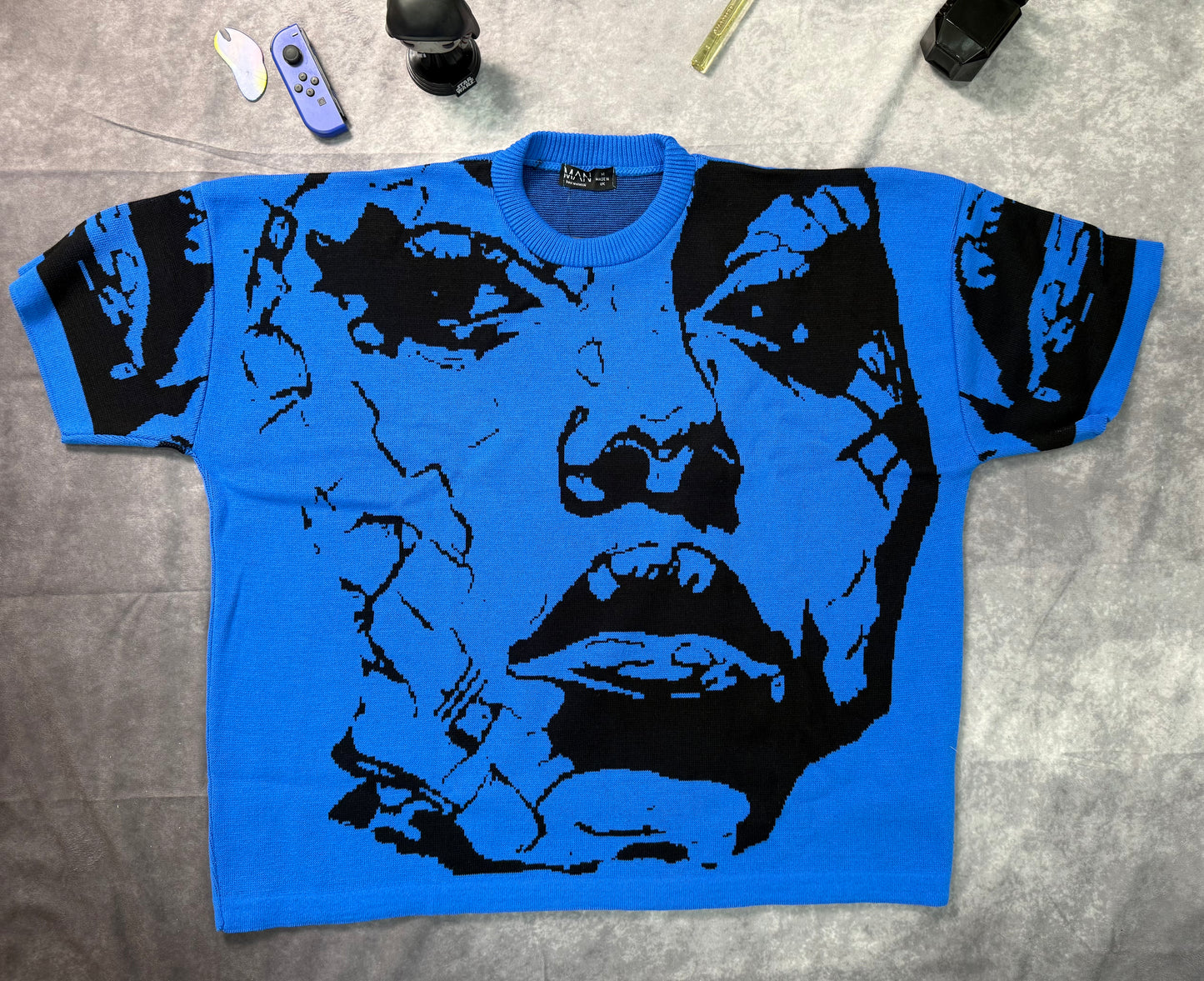 Oversized Line Drawing Knitted T-shirt