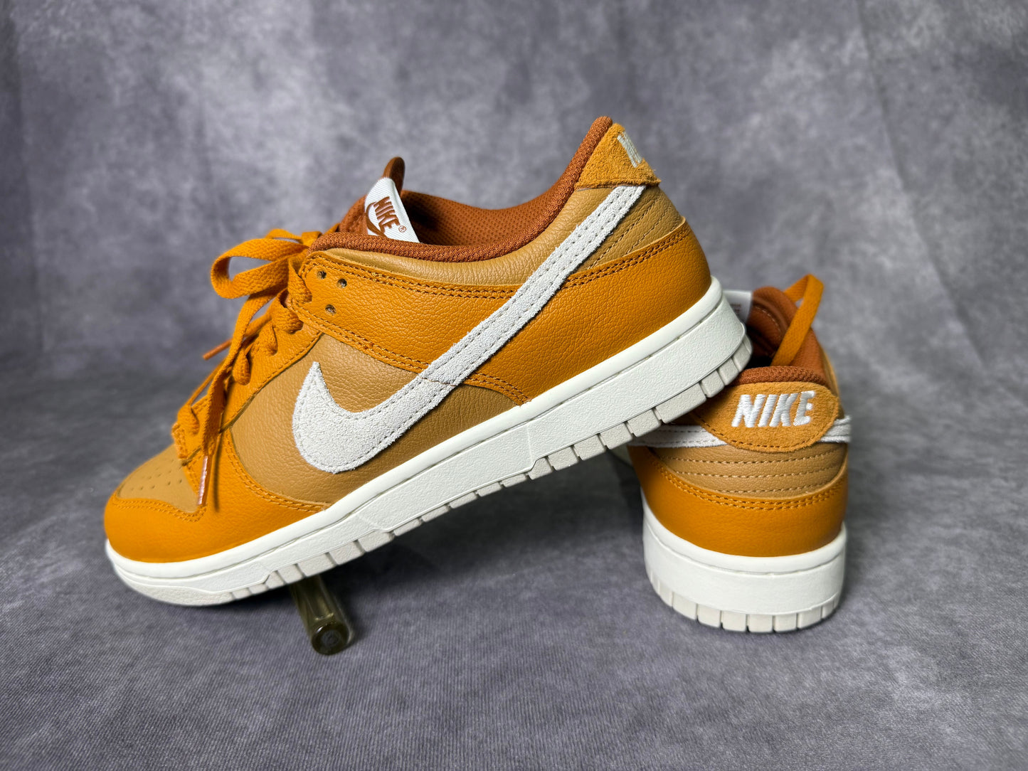 NIKE DUNK LOW RETRO SE