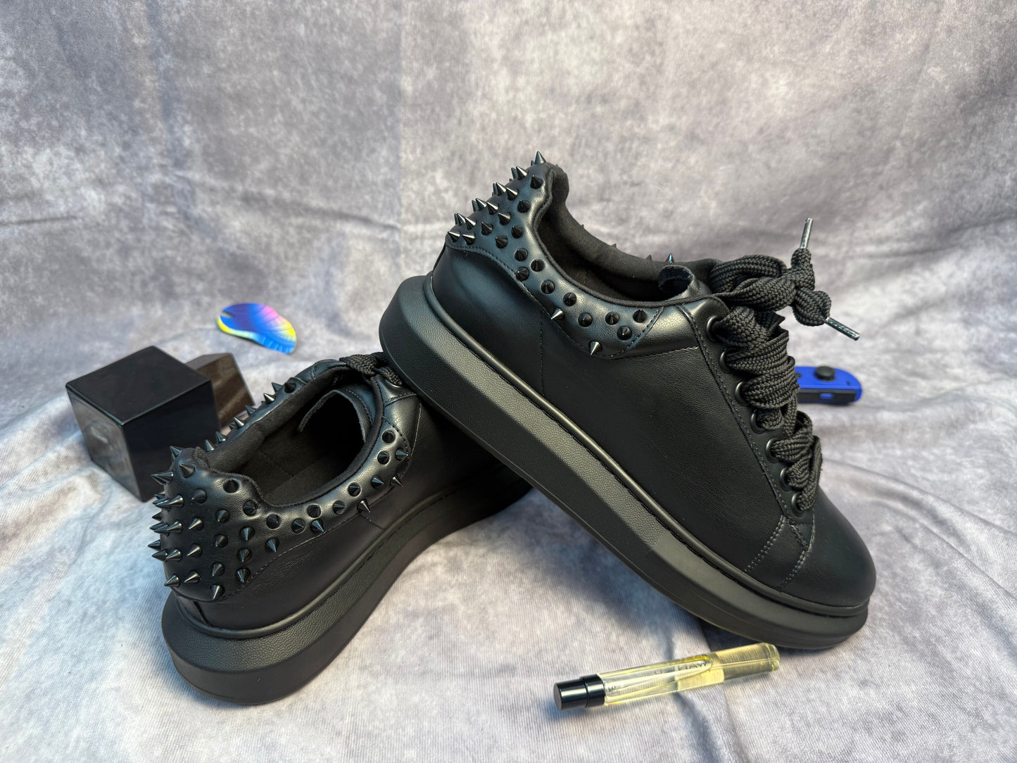 STEVE MADDEN FROSTING