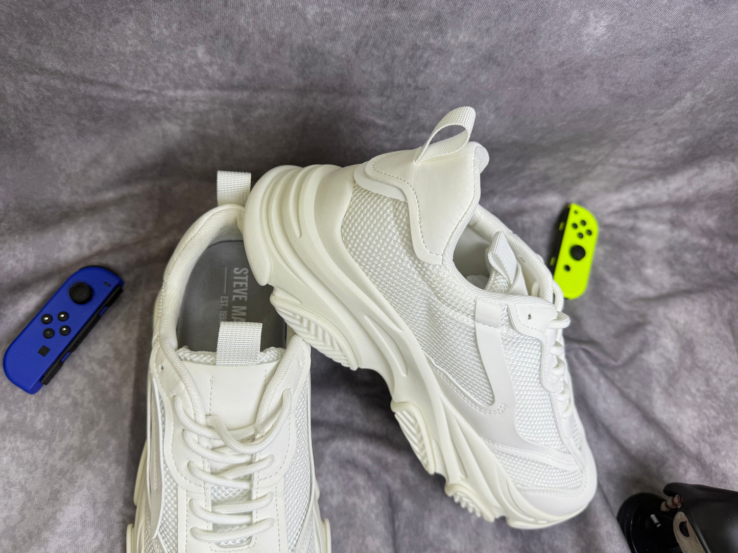 STEVE MADDEN  POSSESS