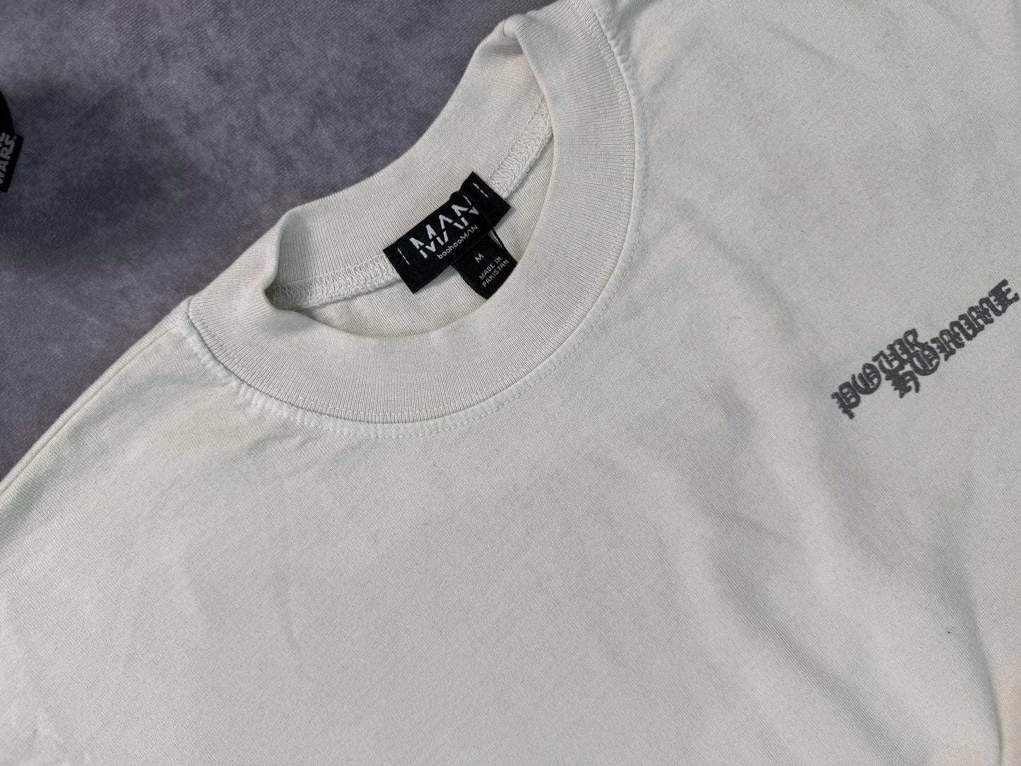 Oversized Extended Neck Canine Graphic T-Shirt